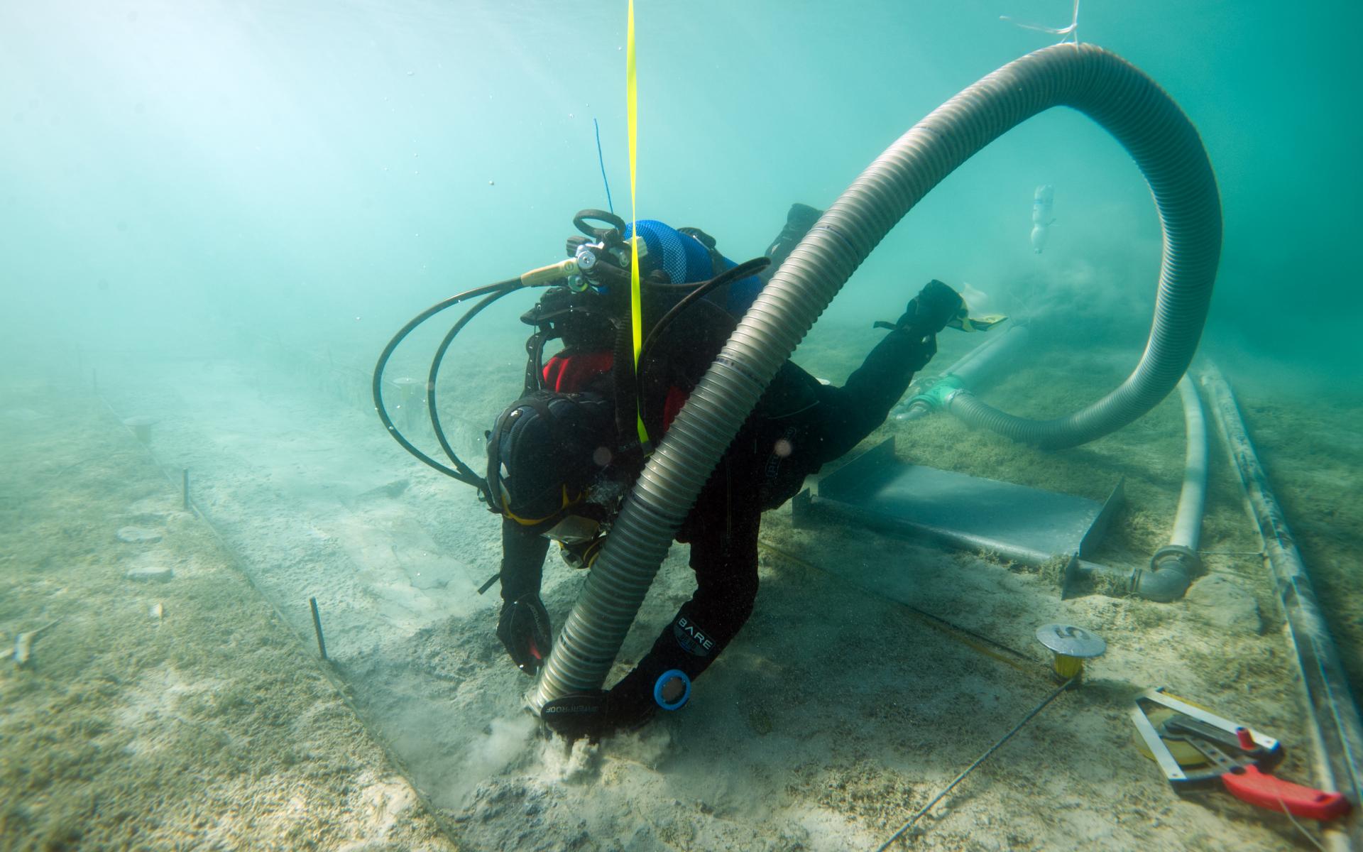 Dokumentation der Schichtverläufe unter Wasser